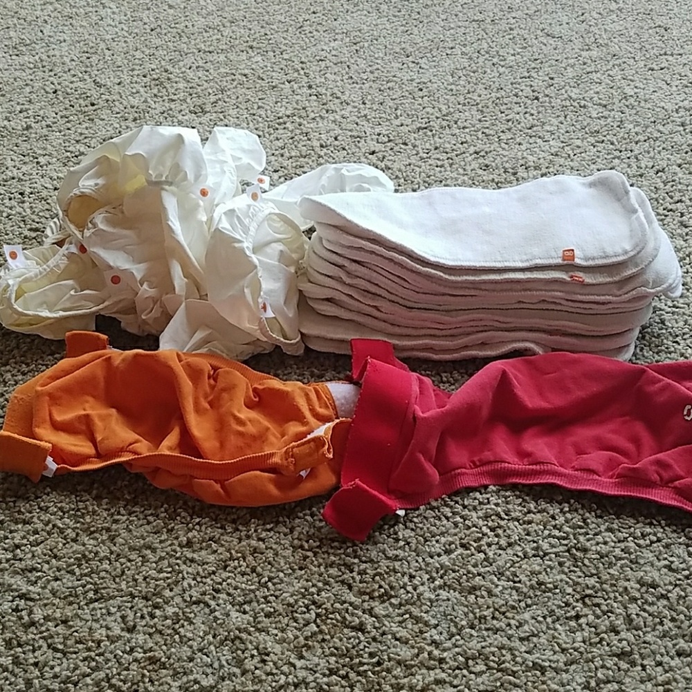 medium and small G diapers